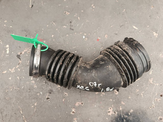 патрубок интеркулера Renault Megane 2 поколение [рестайлинг] 2007, 1.5 л., дизель, 8200412983