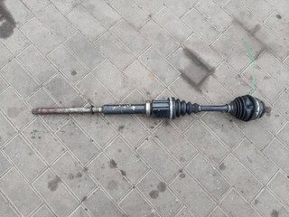 полуось передняя правая (приводной вал, ШРУС) Volvo XC70 2 поколение (2000 - 2005), P30783102