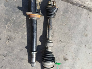стойка передняя правая Toyota Avensis 3 поколение (T270) (2008 - 2011), 2.0 л., дизель