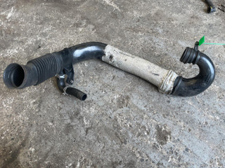 патрубок воздушного фильтра Peugeot 607 1 поколение [рестайлинг] (2004 - 2010), 2.0 л., дизель, 9638466280