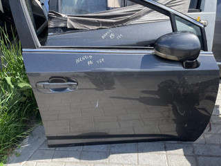 дверь передняя правая Toyota Avensis 3 поколение (T270) (2008 - 2011)