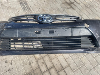 бампер передний Toyota Avensis 3 поколение (T270) (2008 - 2011)