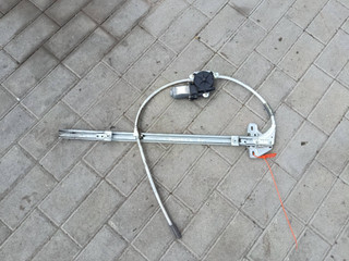 стеклоподъемник электрический передний правый Renault Master 2 поколение (1998 - 2003), 2.2 л., дизель