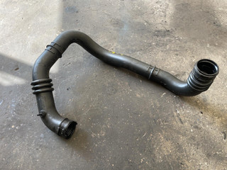 патрубок интеркулера Renault Master 2 поколение (1998 - 2003), 2.5 л., дизель, 8200582483