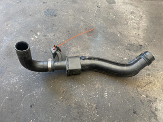 патрубок интеркулера Renault Clio 3 поколение (2005 - 2009), 8200296982