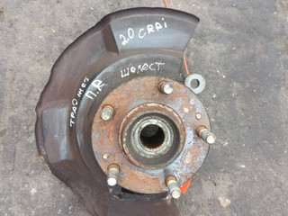 ступица передняя правая Hyundai Trajet 1 поколение [рестайлинг] (2004 - 2007), 2.0 л., дизель