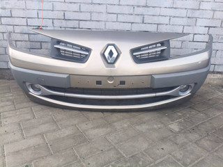бампер передний Renault Megane 2 поколение [рестайлинг] (2006 - 2012)