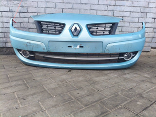 бампер передний Renault Scenic 2 поколение [рестайлинг] (2006 - 2010)