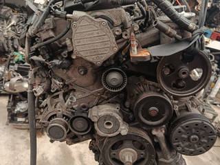 двигатель Toyota Avensis 2 поколение (T250) (2003 - 2006), 2.2 л., дизель, 2AD