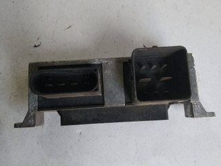 реле накала свечей Renault Megane 3 поколение 2009, 8200558438A