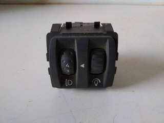 кнопка корректора фар Renault Megane 3 поколение 2011, 251900001R