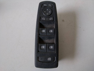 блок управления стеклоподъемниками Renault Laguna 3 поколение 2008, 809610006R