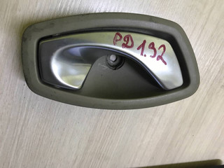 ручка внутренняя передняя правая Renault Laguna 3 поколение 2008, 806700005R