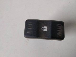 кнопка центрального замка Renault Logan 1 поколение 2007