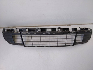 заглушка (решетка) в бампер Renault Scenic 3 поколение 2009, 622545401R