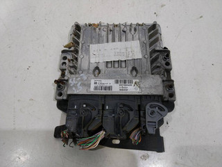 блок управления двигателем Renault Scenic 3 поколение 2010, 237100345R