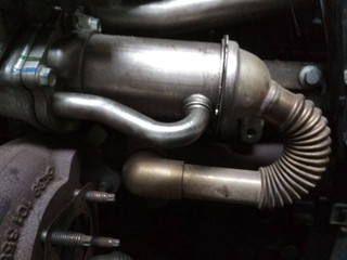 охладитель EGR / Радиатор EGR Renault Megane 3 поколение 2010, 1.5 л., дизель, МКПП, 147352070R