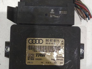 блок управления ручником Audi Q5 8R 2011, 8K0907801H