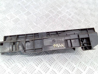 кронштейн радиатора BMW 3 серия E90/E91/E92/E93 2005, 17107524914