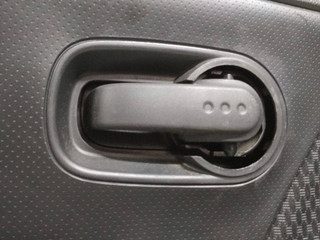 ручка внутренняя передняя правая Nissan Note E11 2007