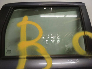 стекло двери задней правой Nissan Note E11 2007, 43R-001583