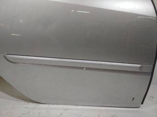 молдинг двери задней правой Renault Laguna 3 поколение 2008, хетчбэк 5 дв.