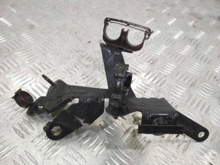 кронштейн двигателя Renault Scenic 2 поколение 2006, 1.9 л., дизель, 8200465666