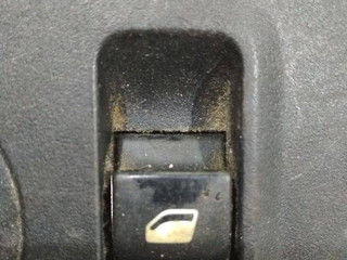 кнопка стеклоподъемника двери Citroen Berlingo 2 поколение (B9) 2009, 9662428277