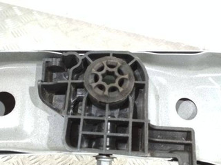 кронштейн радиатора Renault Twingo 3 поколение 2017, 215144561R