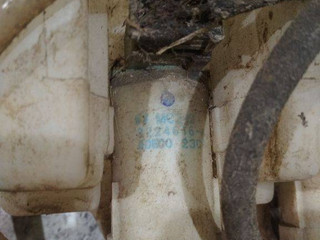 насос (моторчик) омывателя фар Nissan X-Trail T30 2002, 2224616A