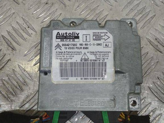 блок AirBag Citroen C4 Picasso 1 поколение 2007, 9664217980