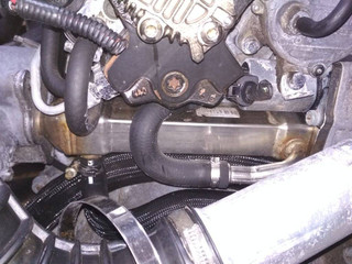 охладитель EGR / Радиатор EGR Volvo S80 1 поколение [рестайлинг] 2005, 2.4 л., дизель, МКПП, 30637142