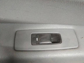 кнопка стеклоподъемника двери Jeep Grand Cherokee WK 2007