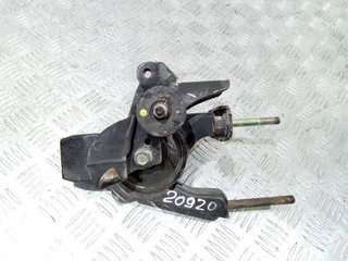 подушка крепления КПП Toyota Yaris 1 поколение XP10 [рестайлинг] 2004, 1.4 л., дизель, МКПП