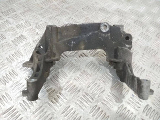 кронштейн двигателя Opel Corsa C [рестайлинг] 2004, 1.3 л., дизель, МКПП, 55182191