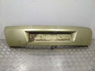 накладка двери (крышки) багажника Citroen C4 Picasso 1 поколение 2009, 9682607977
