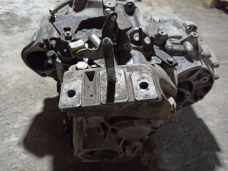 кронштейн КПП Volkswagen Sharan 2 поколение 2011, 1.9 л., дизель, 7M3399135A