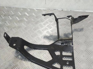 крепление бампера BMW 5 серия E60/E61 2005, 51647163483