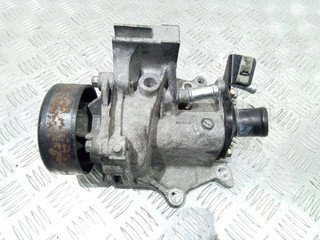 помпа Renault Megane 2 поколение 2006, 1.6 л., дизель, K8WA1KC