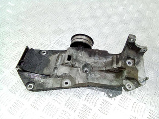 кронштейн генератора Peugeot 407 1 поколение 2006, 2.7 л., дизель, 4U3Q19K341AE