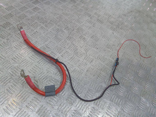 плюсовой провод аккумулятора BMW 5 серия E60/E61 2006, 6971219