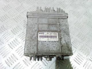 блок управления двигателем Renault Laguna 1 поколение 1998, 1.9 л., дизель, 7700105952