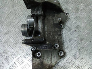 кронштейн генератора Renault Espace 4 поколение 2003, 1.9 л., дизель, МКПП, 8200183234