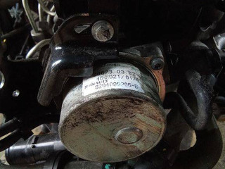 насос вакуумный Renault Modus 1 поколение [рестайлинг] 2010, 1.5 л., дизель, МКПП, 8201005206