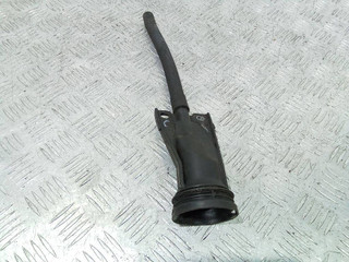 маслозаливная горловина Renault Duster 1 поколение 2011, 1.5 л., дизель, МКПП, 8200722806
