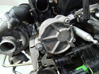 насос вакуумный Mazda 3 BL 2010, 1.6 л., дизель, МКПП
