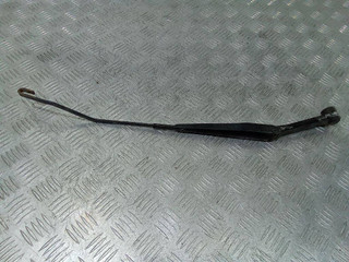 щеткодержатель (поводок стеклоочистителя, дворник) Chrysler Sebring 1 поколение 1999, купе, 24011844