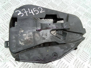 защита (кожух) ремня ГРМ Renault Megane 3 поколение 2009, 1.5 л., дизель, МКПП, 8200795003