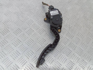 педаль Renault Laguna 3 поколение 2012, 180050001R