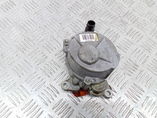 насос вакуумный Renault Scenic 2 поколение [рестайлинг] 2008, 2.0 л., дизель, АКПП, 8200683981